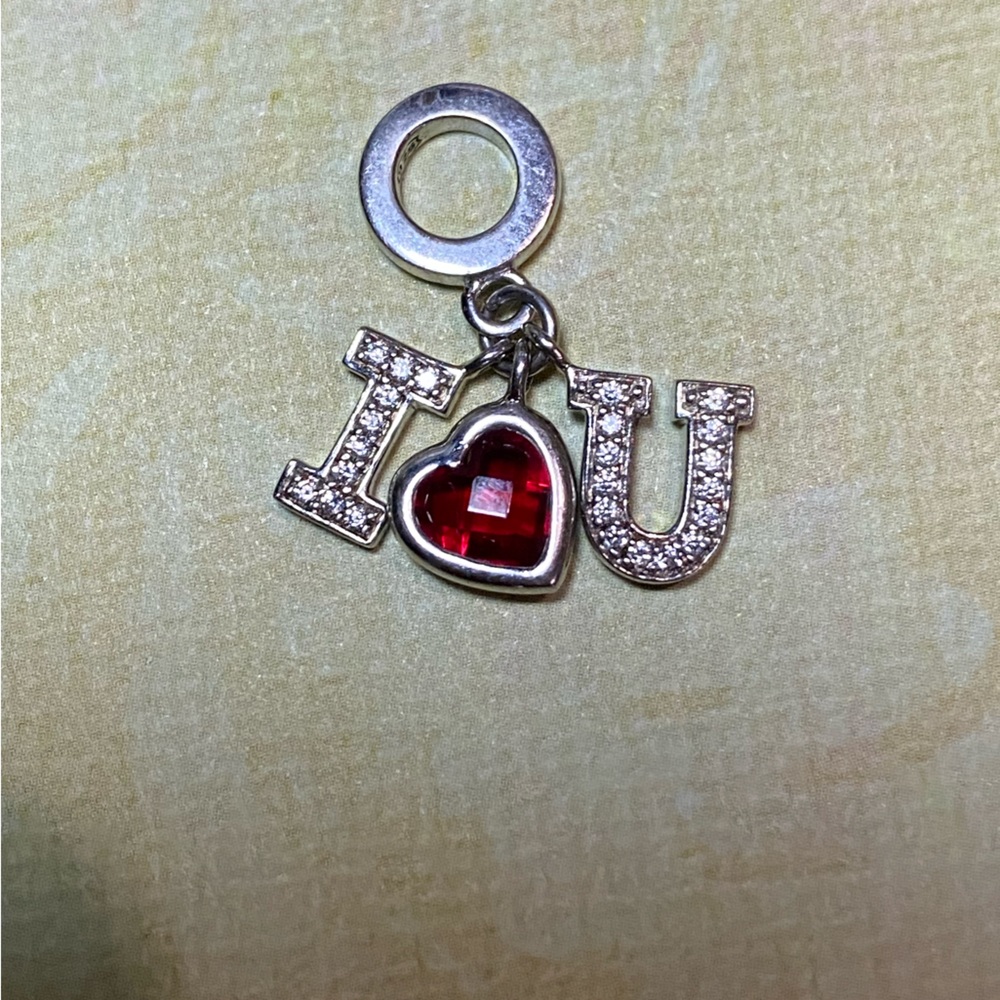 Single letter drop by Pandora  “I ❤️ U” dangle charm